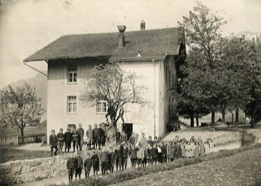 19xx - Brienz - altes Schulhaus Kienholz erbaut 1840 - Seite 1 - Druck_web