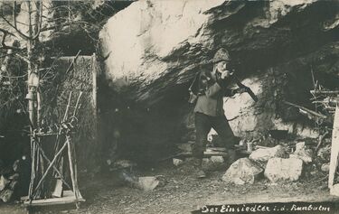 Mathyer Arnold als Einsiedler oberhalb d. Bramisegg am Weg nach Axalp, verkauft Souvenir_FischerErich_web